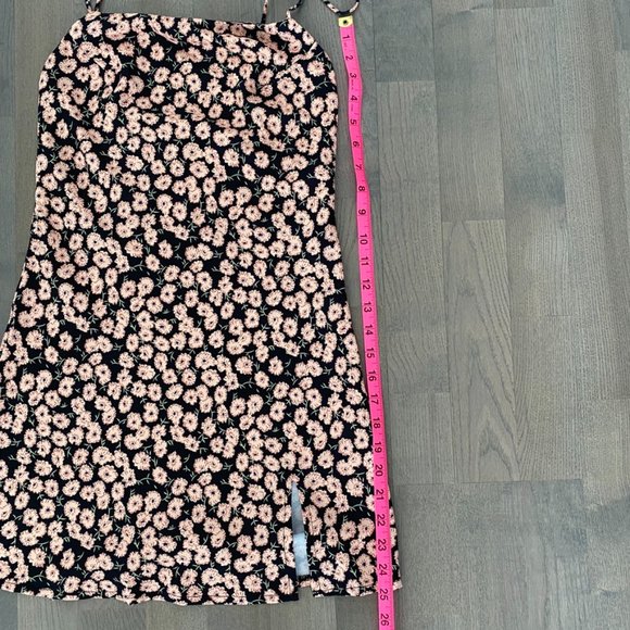 Princess Polly Franklyn mini dress | Black floral strappy mini dress | US size 0 - Picture 8 of 12